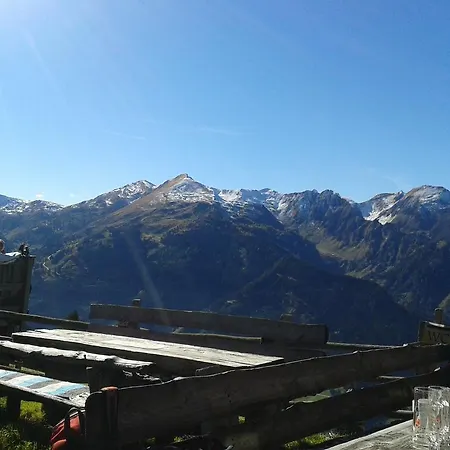 Johanneshof Hotel 4*