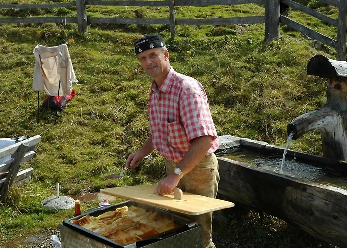 约翰内斯霍夫酒店 4* 格罗萨尔