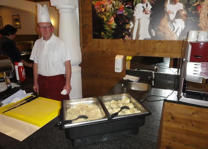 约翰内斯霍夫酒店 格罗萨尔